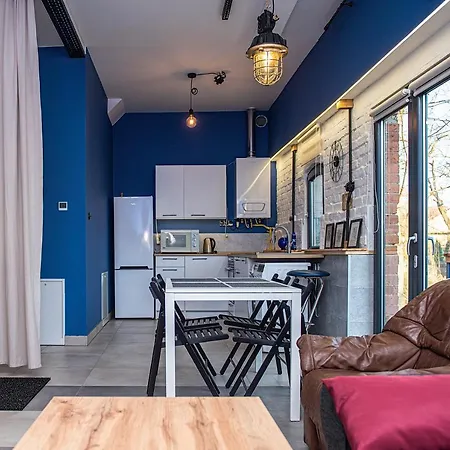 Stara Olejarnia * 노베 미아스토 루바프스키에